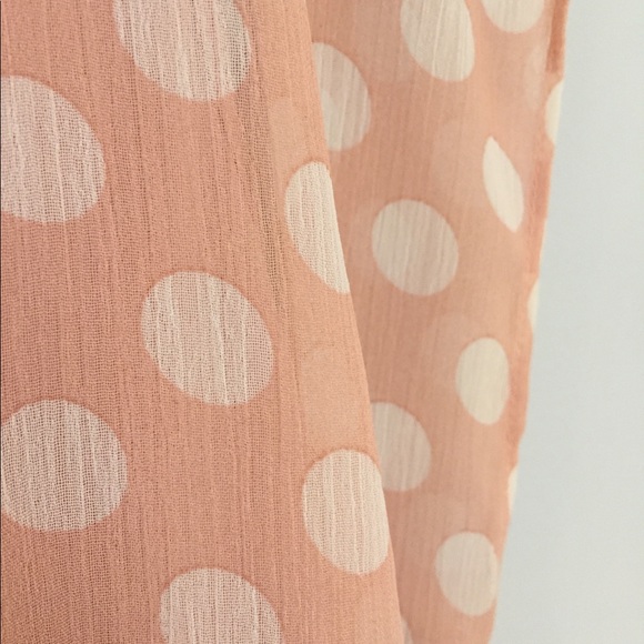 Pretty pink dress! - Picture 3 of 6